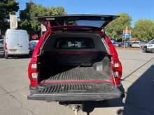 Toyota Hilux D-4D Invincible 2.8 AUTO - U7091