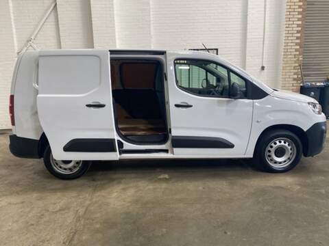 Citroen Berlingo 1.5 dCi Blue ENERGY ML19 Advance Panel Van 6dr Diesel Manual MWB Euro 6 (s/s) (95 ps)