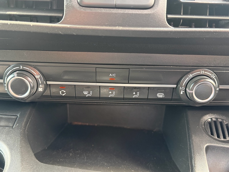 Citroen Berlingo BlueHDi 950 Enterprise Edition XL - U7098
