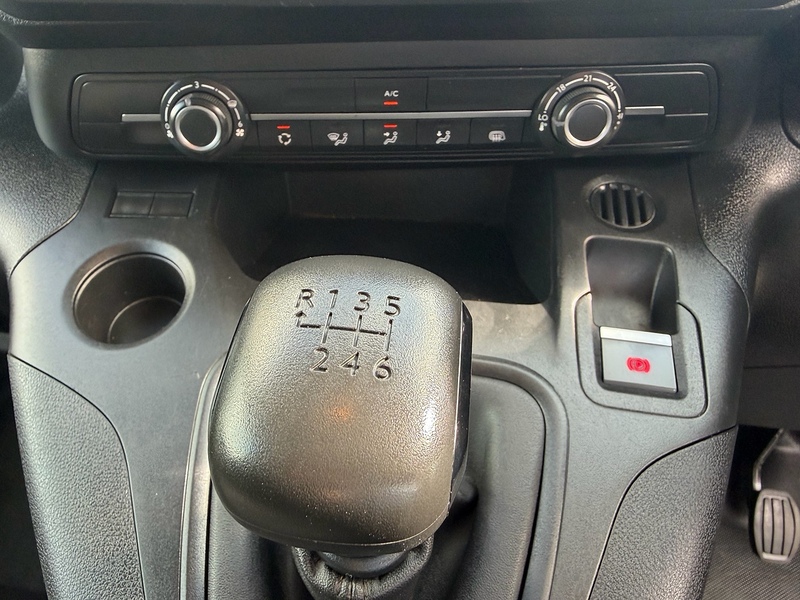Citroen Berlingo BlueHDi 950 Enterprise Edition XL - U7098