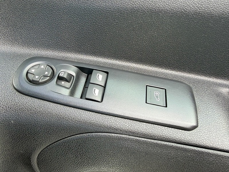 Citroen Berlingo BlueHDi 950 Enterprise Edition XL - U7098