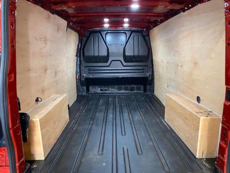 Ford Transit Custom 320 EcoBlue Limited - U7103