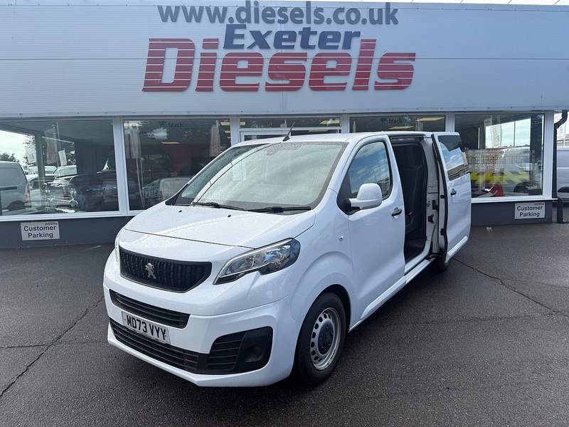 Peugeot Expert BlueHDi 1200 Professional Premium + - U7105