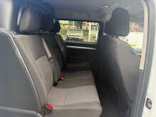 Peugeot Expert BlueHDi 1200 Professional Premium + - U7105