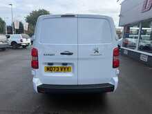 Peugeot Expert BlueHDi 1200 Professional Premium + - U7105