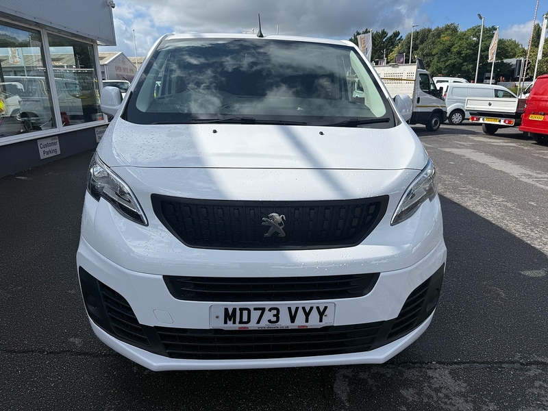 Peugeot Expert BlueHDi 1200 Professional Premium + - U7105