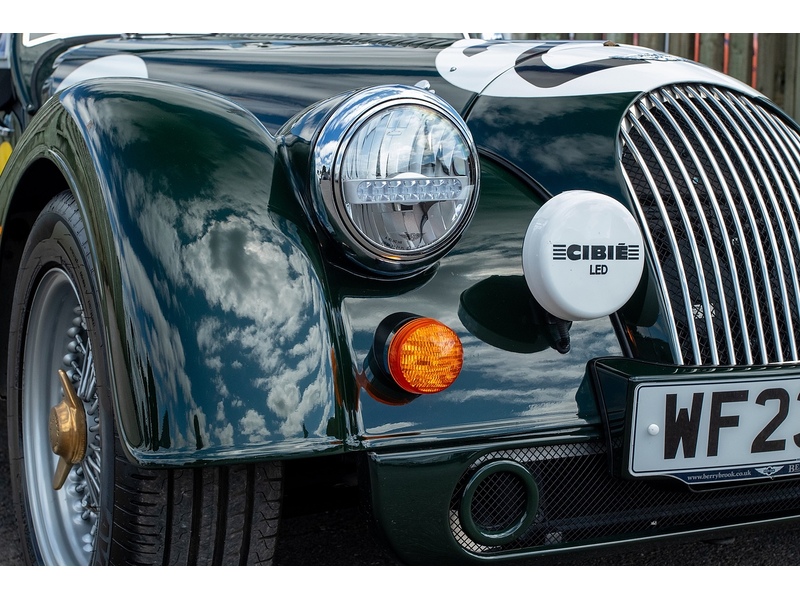 Morgan Plus Four i - U7112