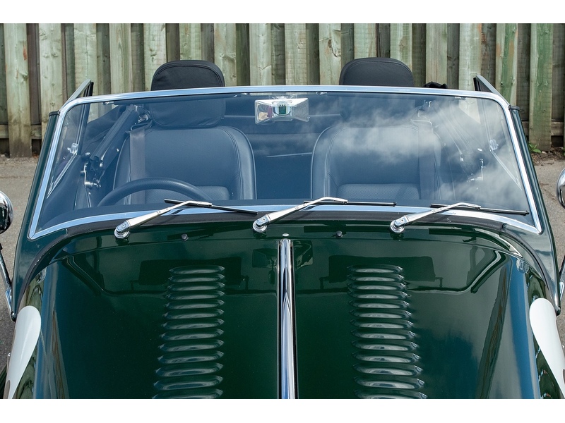 Morgan Plus Four i - U7112