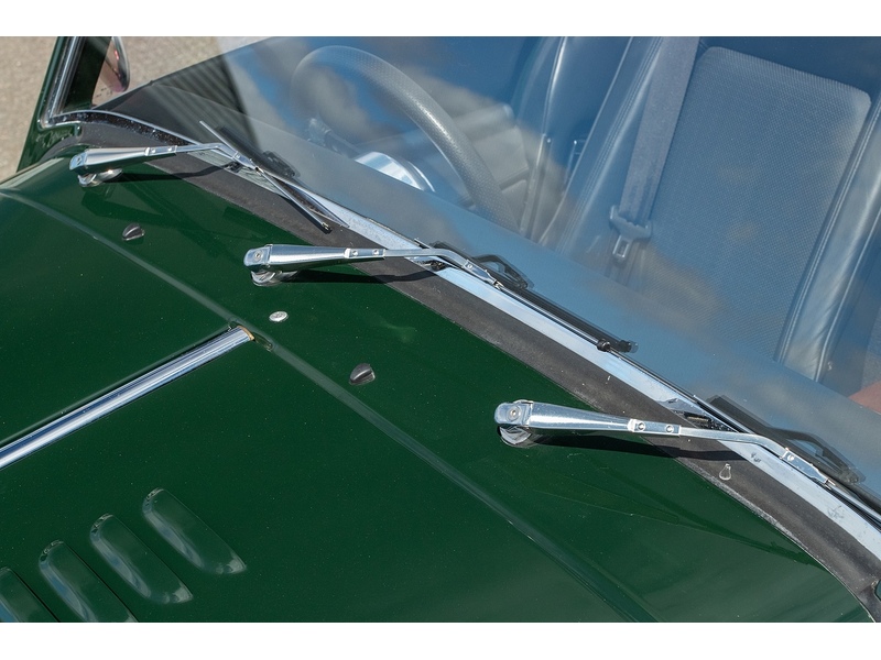 Morgan Plus Four i - U7112