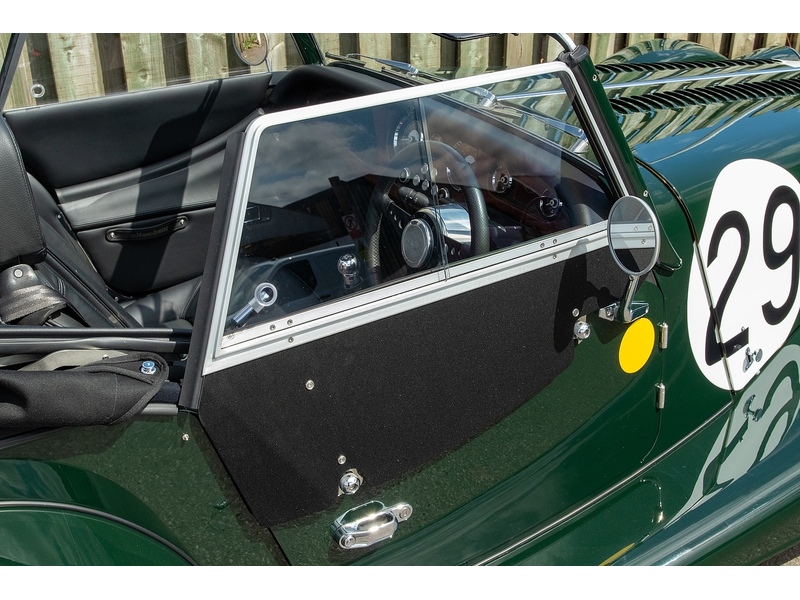 Morgan Plus Four i - U7112