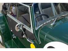 Morgan Plus Four i - U7112