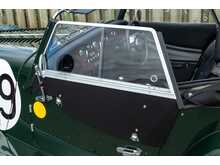 Morgan Plus Four i - U7112