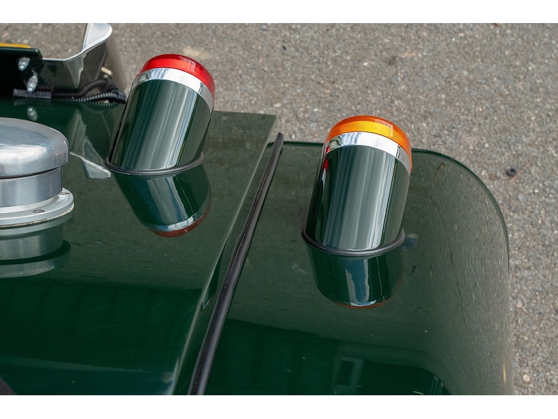 Morgan Plus Four i - U7112