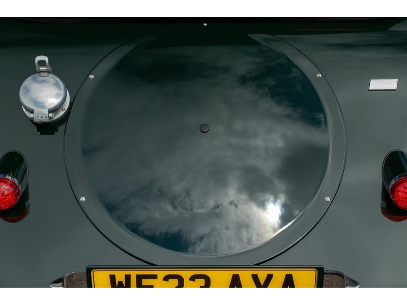 Morgan Plus Four i - U7112