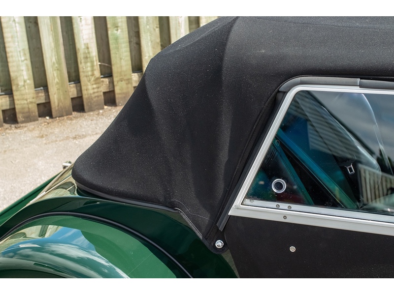 Morgan Plus Four i - U7112