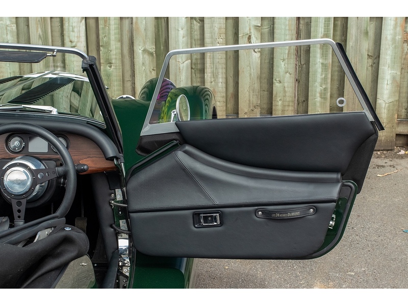 Morgan Plus Four i - U7112