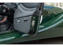 Morgan Plus Four i - U7112
