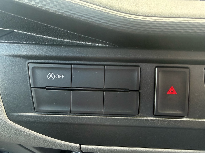 Volkswagen Transporter  - U7118