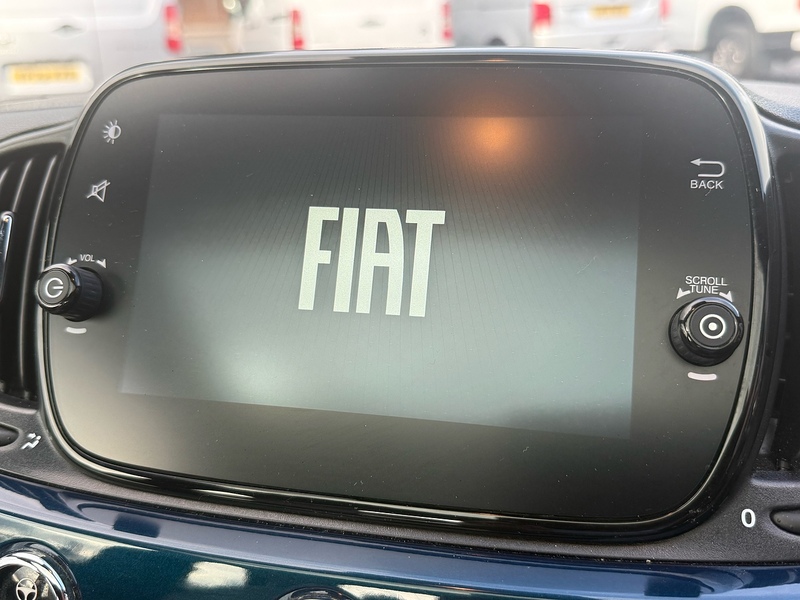 Fiat 500 MHEV Dolcevita - U7120