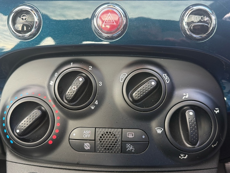 Fiat 500 MHEV Dolcevita - U7120