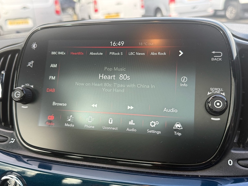 Fiat 500 MHEV Dolcevita - U7120