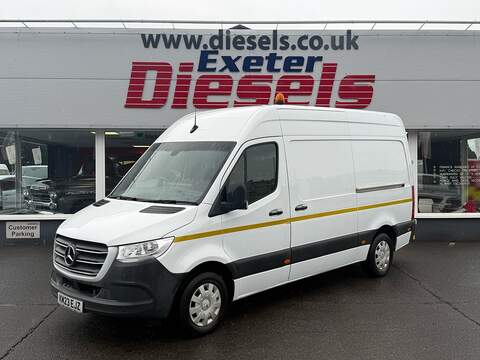 Mercedes-Benz Sprinter 2.0 315 CDI Progressive Panel Van 5dr Diesel Manual RWD L2 H2 Euro 6 (s/s) (150 ps)