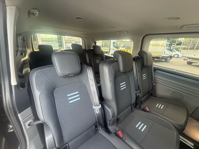 Ford Tourneo Custom 320 EcoBlue Active 170ps L2 - U7130
