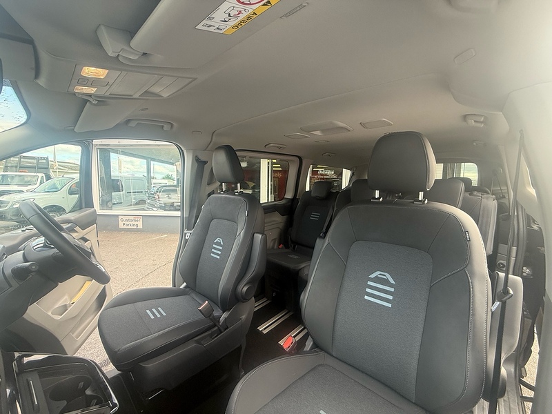 Ford Tourneo Custom 320 EcoBlue Active 170ps L2 - U7130