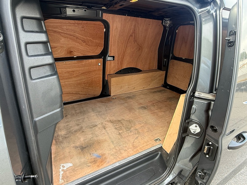 Volkswagen Caddy Maxi TDI C20 Commerce - U7132