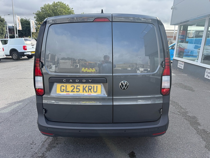 Volkswagen Caddy Maxi TDI C20 Commerce - U7132
