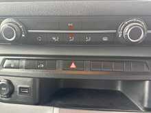 Peugeot Expert BlueHDi 1400 Professional - U7134