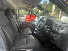 Nissan Primastar dCi 30 Tekna - U7135