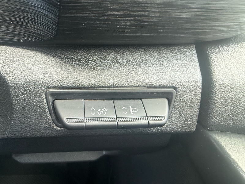Nissan Primastar dCi 30 Tekna - U7135