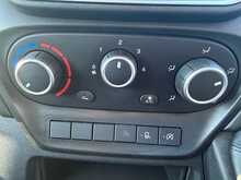 Iveco Daily D HPI 14V 35S 3000 (136PS) Panel Van - U7145