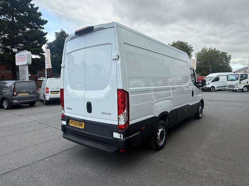 Iveco Daily D HPI 14V 35S 3000 (136PS) Panel Van - U7145
