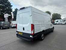 Iveco Daily D HPI 14V 35S 3000 (136PS) Panel Van - U7145