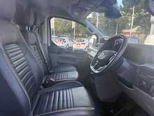 Ford Transit Custom 320 EcoBlue Trail - U7155