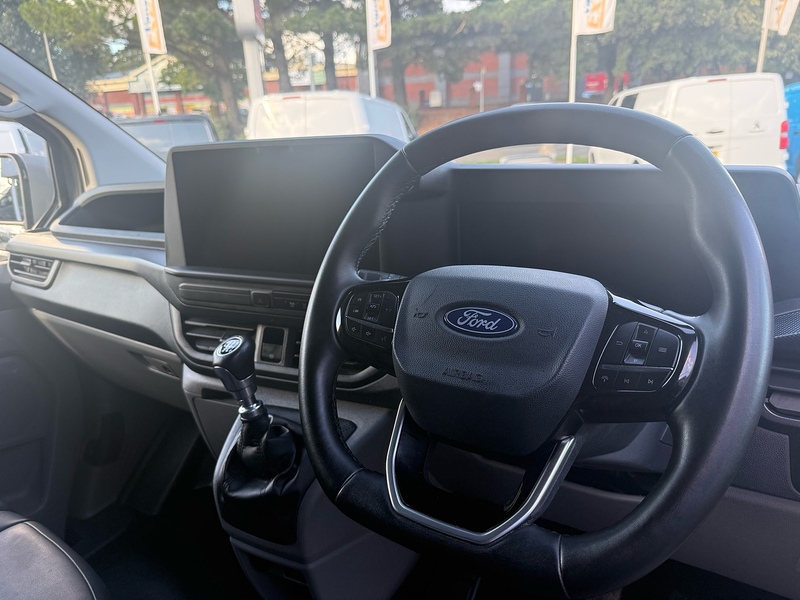 Ford Transit Custom 320 EcoBlue Trail - U7155