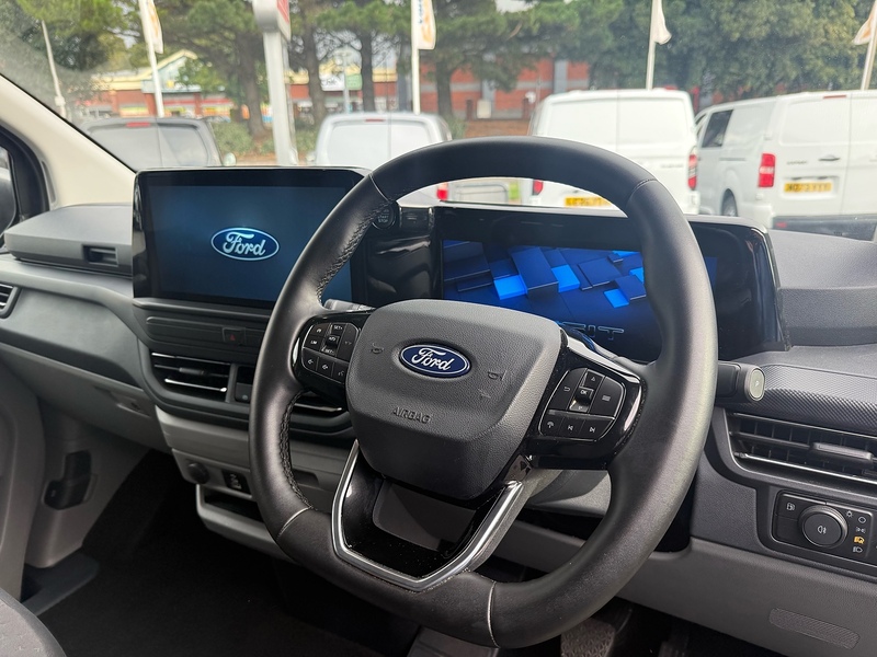 Ford Transit Custom 340 Duratec Limited 2.5 PHEV L2 - U7156