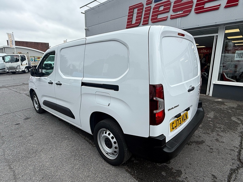 Citroen Berlingo BlueHDi 950 Enterprise Edition XL - U7164