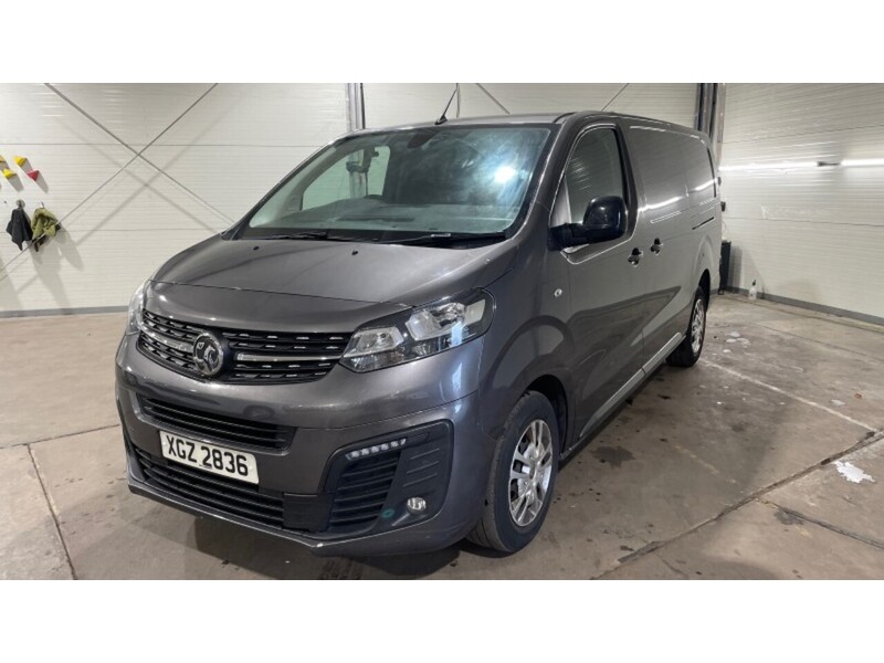 Vauxhall Vivaro Turbo D 3100 Sportive L2 H1 (145PS) - U7178