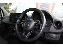 2022 MERCEDES SPRINTER MWB NEW SHAPE *NO VAT* LOW MILES 60k YEARS MOT