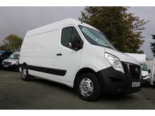 2023 NISSAN INTERSTAR MWB LOW MILES YEARS MOT STUNNING CONDITION ONE OWNER transit