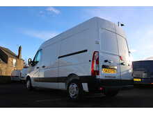 2023 NISSAN INTERSTAR MWB LOW MILES YEARS MOT STUNNING CONDITION ONE OWNER transit