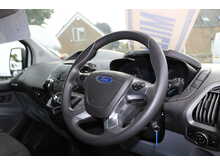 2016 FORD TRANSIT CUSTOM *LOW MILES* EXCELLENT CONDITION ONE OWNER vivaro