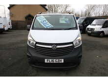 2016 VAUXHALL VIVARO *NO VAT* LOW MILES NEW SHAPE YEARS MOT EXCELLENT CONDITION trafic