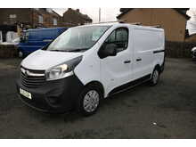 2016 VAUXHALL VIVARO *NO VAT* LOW MILES NEW SHAPE YEARS MOT EXCELLENT CONDITION trafic