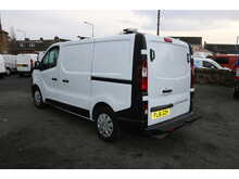 2016 VAUXHALL VIVARO *NO VAT* LOW MILES NEW SHAPE YEARS MOT EXCELLENT CONDITION trafic