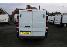 2016 VAUXHALL VIVARO *NO VAT* LOW MILES NEW SHAPE YEARS MOT EXCELLENT CONDITION trafic