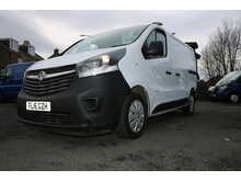 2016 VAUXHALL VIVARO *NO VAT* LOW MILES NEW SHAPE YEARS MOT EXCELLENT CONDITION trafic